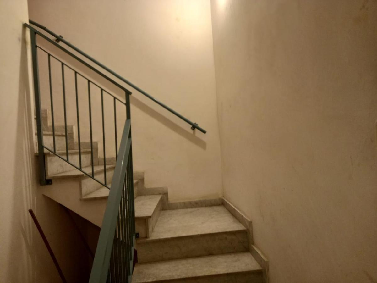 Room In Historical City Centre With Private Bathroom Катания Екстериор снимка
